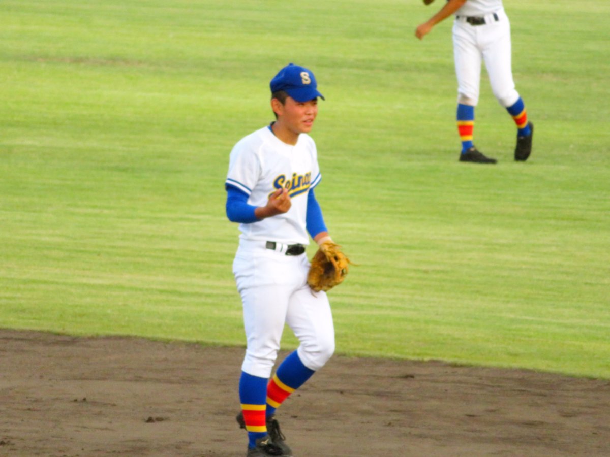project_by_anto's tweet photo. 公立勢よく聞け

溝江って奴の話
もう帰ろう思った時
いいプレーをしたのよ

帰り際適当撮って
ツイート載せてたら
今年載るの目標だから
やったぜ！！！！的な

面白い奴で大好きだった

載るの目標にしてる奴
今の青森にいるのかね？

思ってる奴いるなら
別に下手でも良いから
俺にアピールしてみい https://t.co/fSeqwXifjC