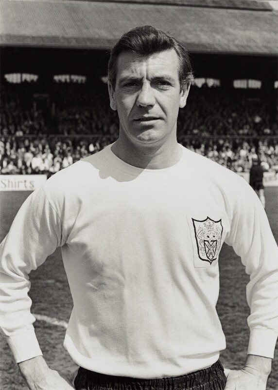 HammyEnd's tweet image. #OTD in 1964, Fulham drew 2-2 against Manchester United in front of 41,770 fans with goals from Steve #Earle and Johnny #Haynes #ffc #coyw