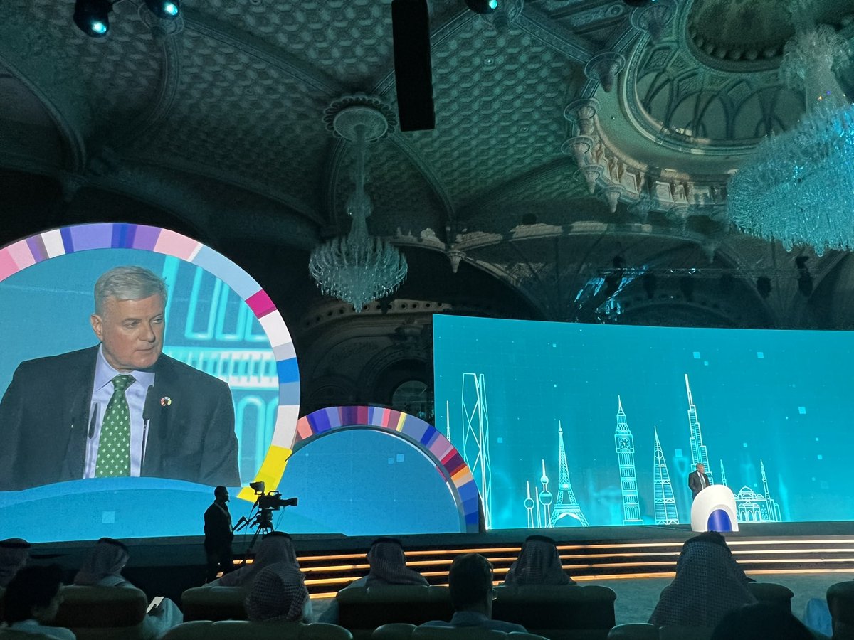 Jonathan Ortmans, president @genglobal is launching GEC 2022 in Riyadh. Innovation ministries and agencies and the best minds and leaders building entrepreneurial innovation ecosystems globally are here!  Proud that our team @startupgenome is here!