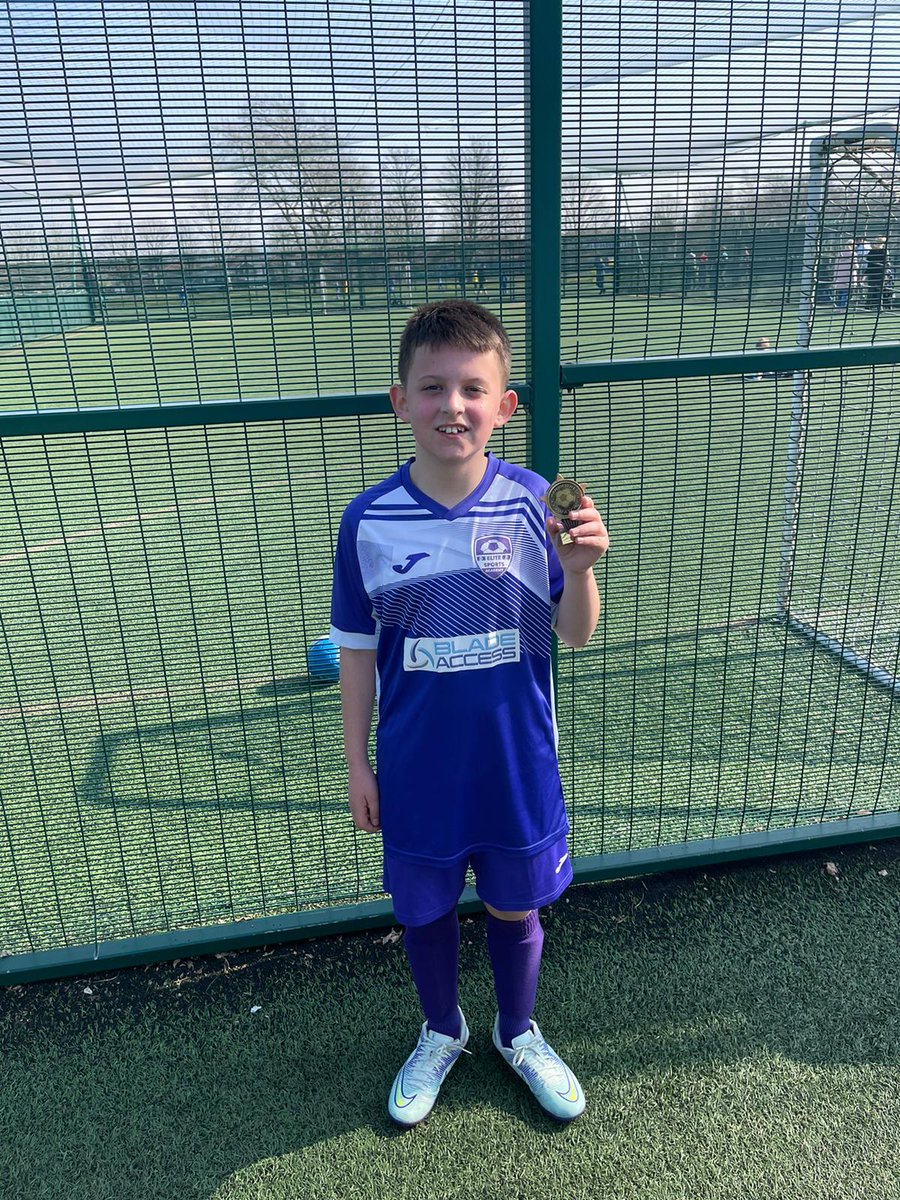 Well done to u10 purples player Tommy on a well deserved  managers motm ,playing in a couple of positions and put in a solid performance 

Well done 👏
