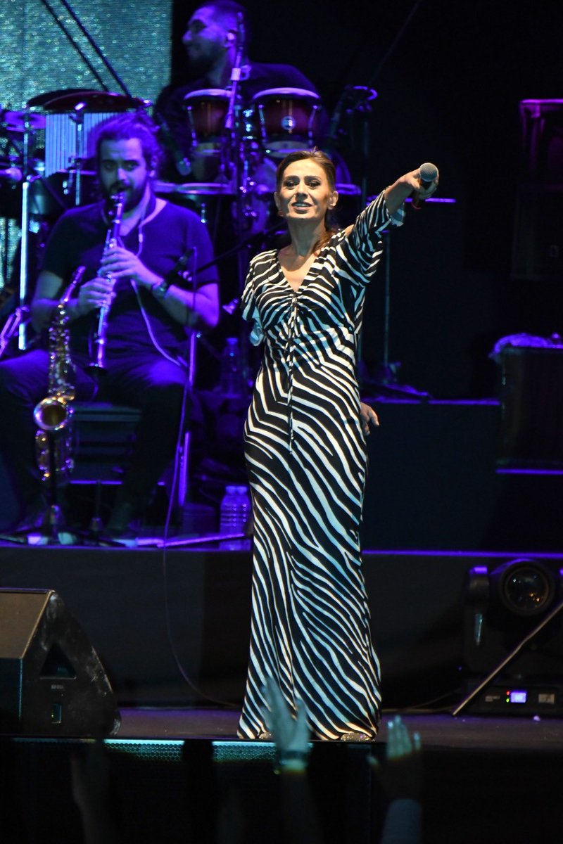 Yıldız Tilbe (@yildizztilbee) on Twitter photo 