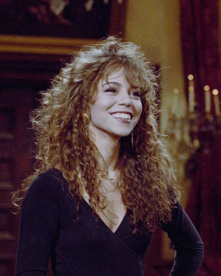 Happy birthday to one of my favorite vocalist ever, one of my main vocal teachers, Mariah Carey!! 