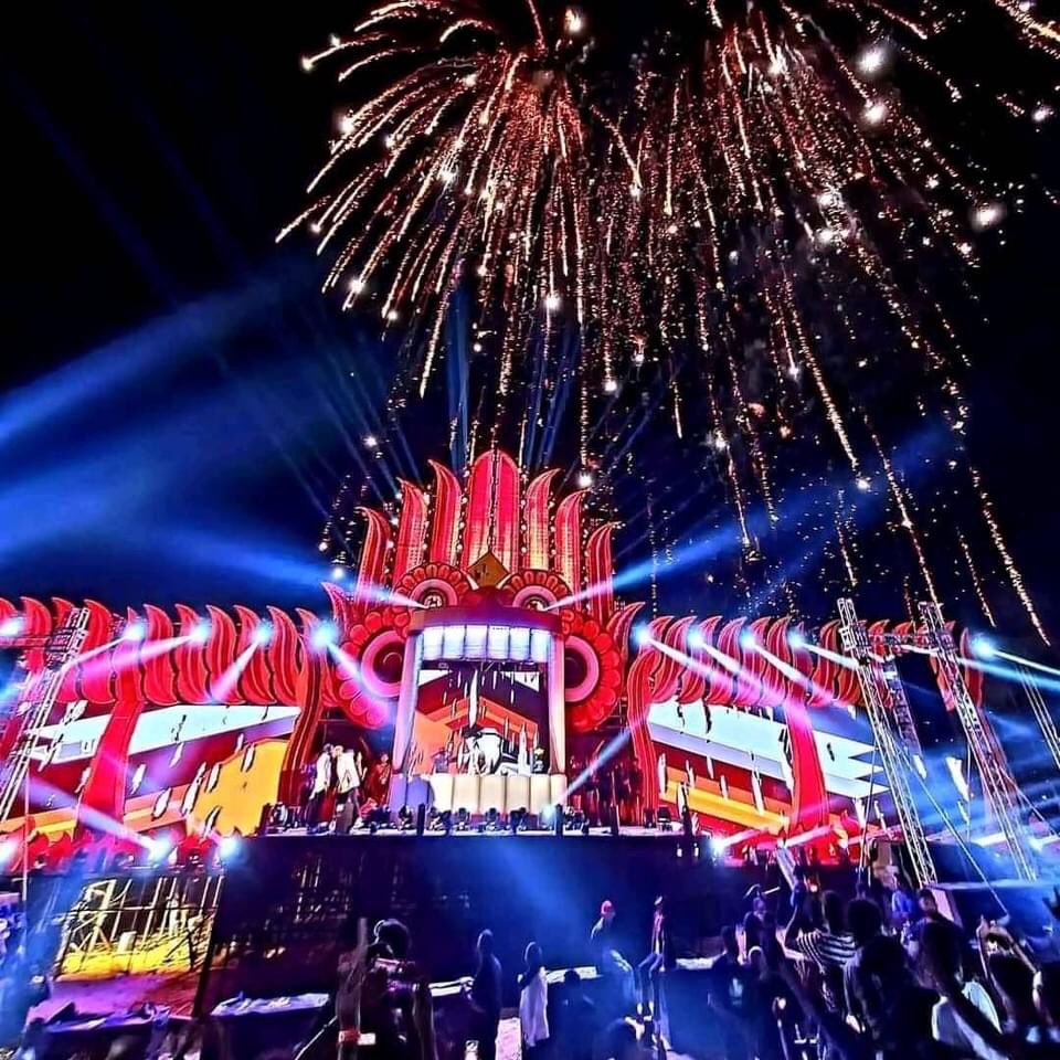 Kavishk_A's tweet photo. #srilanka #RoadToEMF #thorz #Tomorrowland #love #musicfestival 😍❤️ https://t.co/k67tCfsCqm