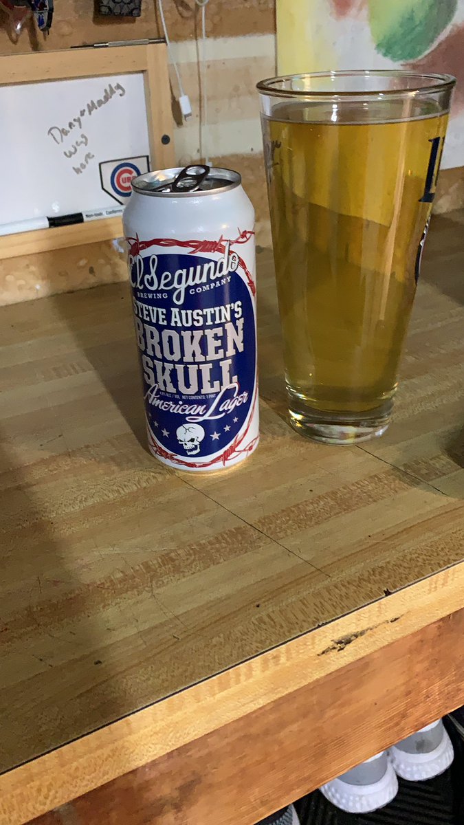 BMcNultyCT's tweet photo. Took me 4 days to find it in Connecticut, but my new favorite beer has been working overtime this weekend.  Thank you @steveaustinBSR https://t.co/BCWUSzjuzV