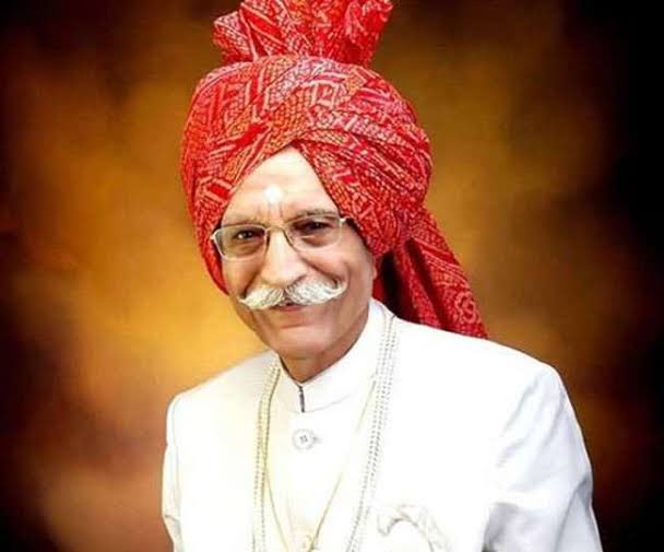 itssuniltiwari's tweet photo. सबसे बड़ी मशाला कंपनी 'एमडीएच' के मालिक एवं "मशाला किंग" के नाम से विख्यात 'पद्म भूषण' से सम्मानित "महाशय धर्मपाल गुलाटी" जी की जयंती पर उन्हें कोटि-कोटि नमन।
#dharmpalgulati https://t.co/SFiUo4JgQs