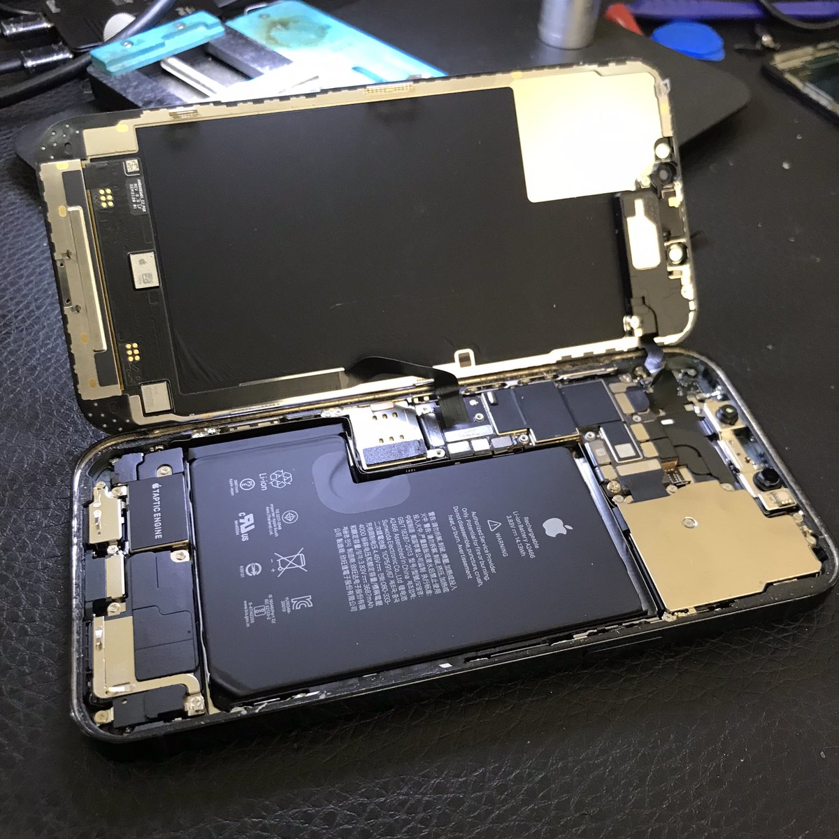 hardcorerepair's tweet photo. iTunes Error 4014 iPhone 12 Pro Max @hardcorerepair https://t.co/7UPKyaEujt