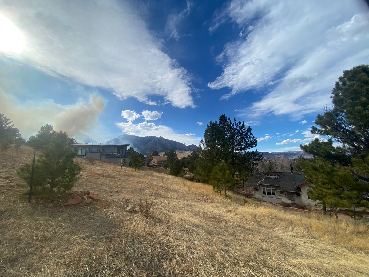 If you look closely, you can see my husband on our roof in the shadow of the #NCARFire