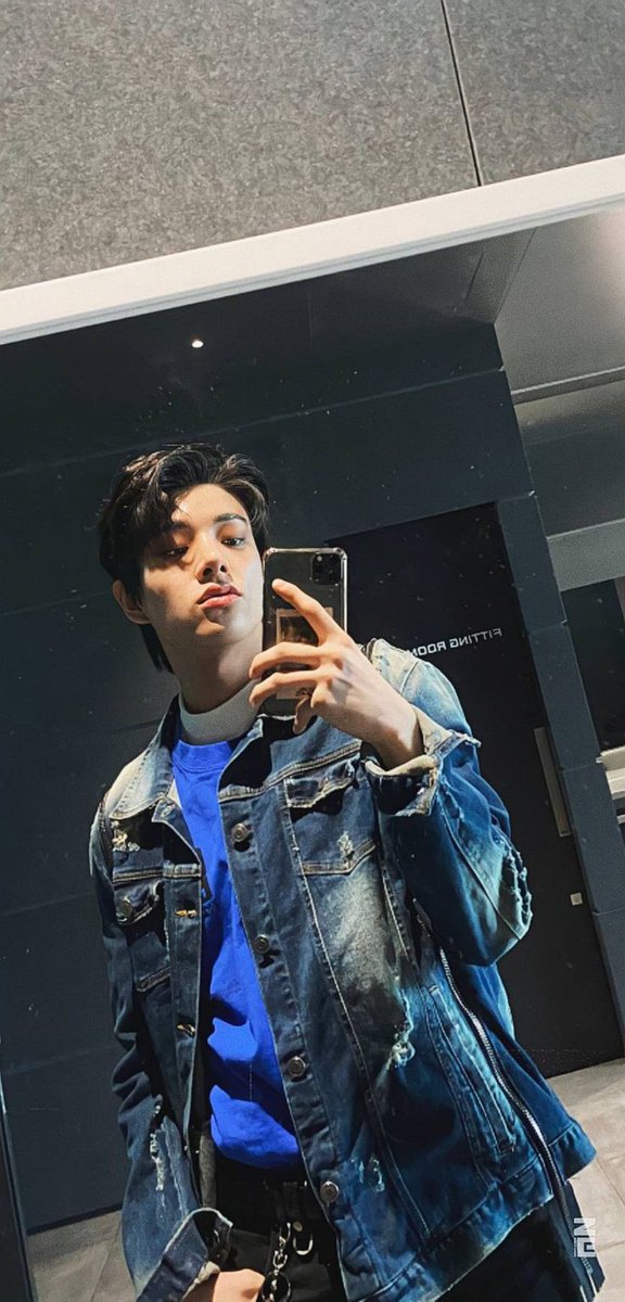 hatakejunz's tweet photo. yo, gua Arjuna, panggil aja Jun, atau Juna, sabeb lah. beginner rp twitter nih, info dikit ilmunya sekalian ajarin. yang mau fambest-an, bisa dm lah ye..

#roleplayerindonesia #moots #roleplayeraccount https://t.co/LnQMtj7Ziz