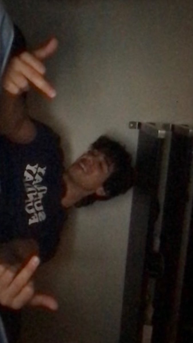 badluckfabio's tweet photo. drunk but not inlove https://t.co/nyLZkojLvw
