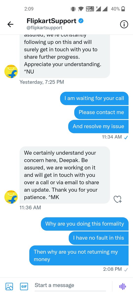 DeepakR03988980's tweet photo. Per day flipkart repeating the same reply but not providing my refund now i will never purchase anything from Flipkart bcz flipkart services are very poor @flipkartsupport @ConsumrConxion @BandBajaateRaho https://t.co/4xM6ZvyofW