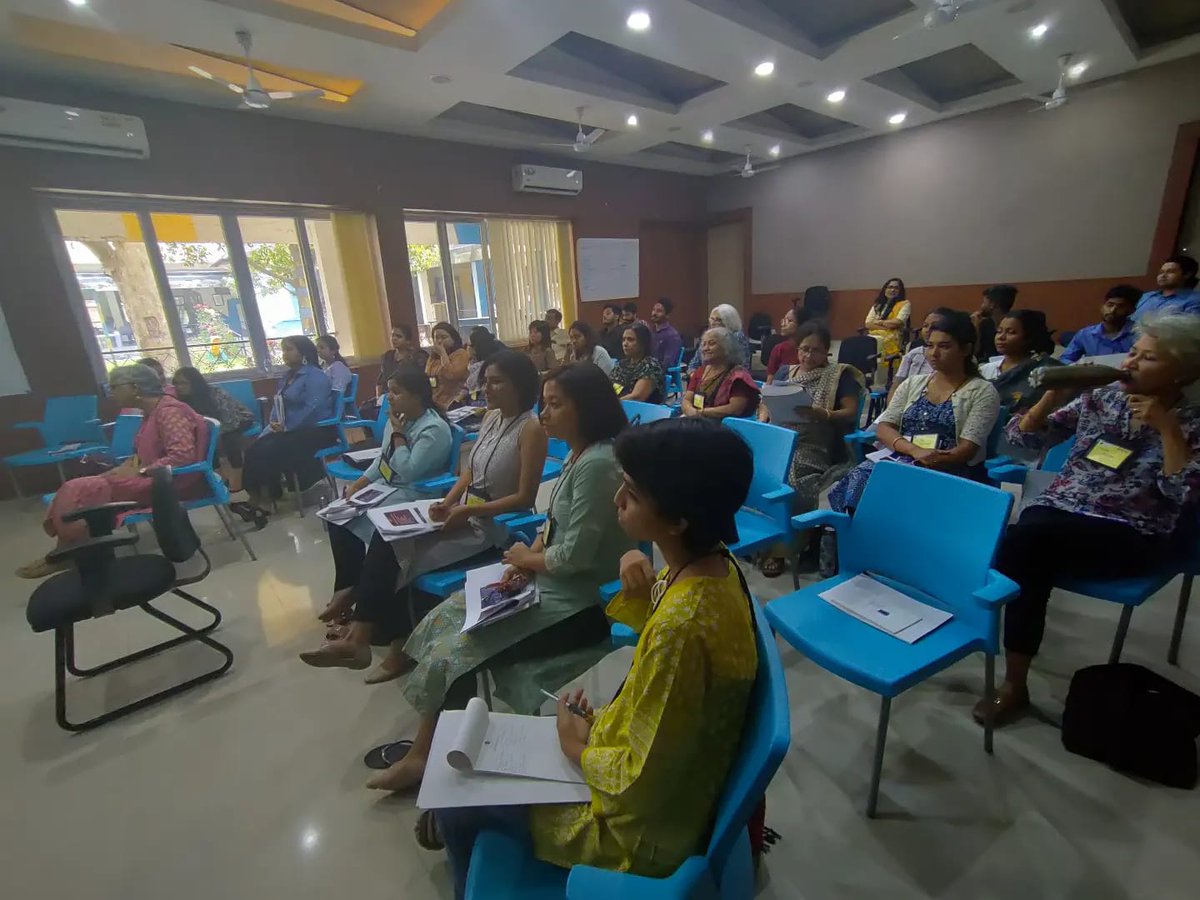 ShishuSarothi's tweet image. Several colleagues from Shishu Sarothi, along with 4 students from @TissGuwahati and 2 staff members of @BethanySociety attended an intensive and rigorous day long training course on #SocialRoleValorization (SRV), conducted by @KeystoneIndia on Friday, the 25th March 2022.