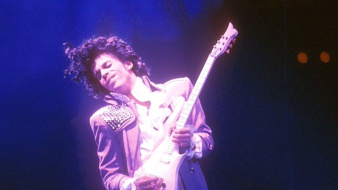 &ldquo;A strong spirit transcends rules&rdquo; -- Prince https://t.co/hZaFJsYq1A<a href="/tag/tuesdaymotivations"class="tags"><span>#tuesdaymotivations</span></a>