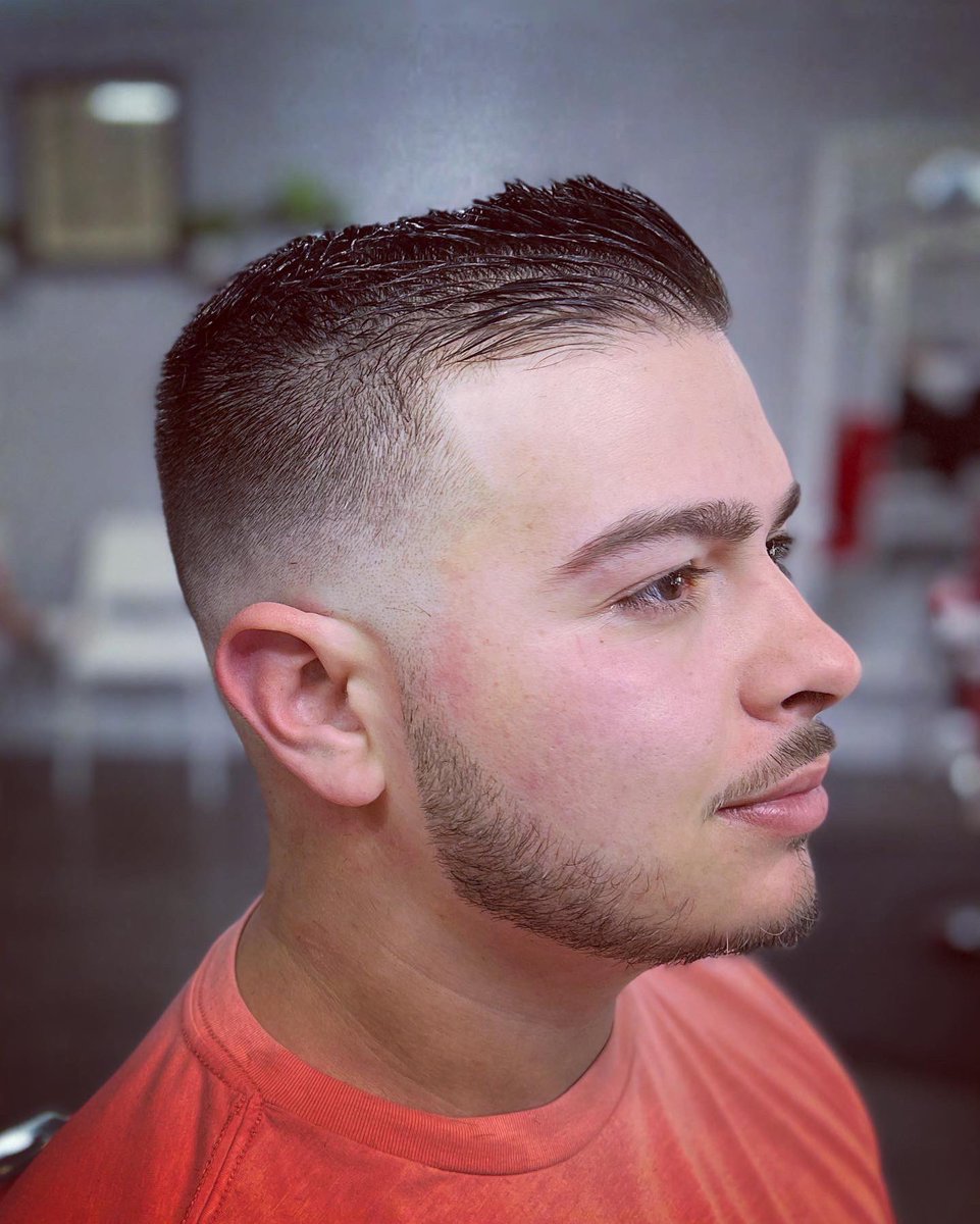 This!,
 Is what transformation looks like,
For all of you, live and learn…
#josethebarber #bestbarberever #melsoldcitybarbershopsarasota #sarasota #siestakey #lidobeach #lakewoodranch #gulfgate #trademarked #sarasotasbestbarbershop #sarasotasmallbusiness #hotshavesandfreshfades