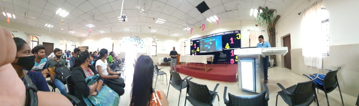 GCSanquelim's tweet photo. Glimpses of the "Talk on Internship" conducted on 26 March, 2022, jointly organized by the Postgraduate Department of Economics and the Directorate of Placement Cell of Govt. College, Sanquelim. The Resource Person for the session was Mr. Surajj Palekar. https://t.co/TbgJnlVVoz