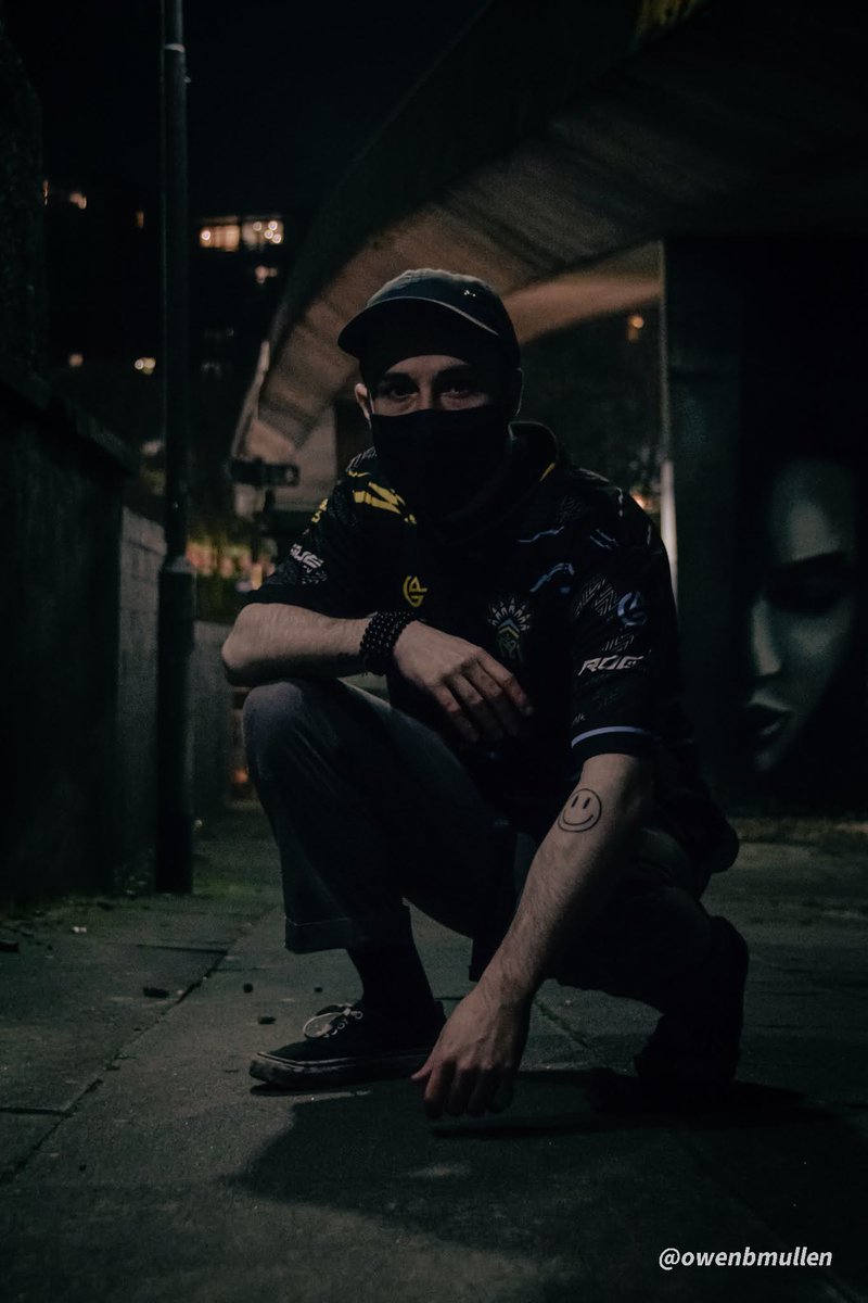 LSepii's tweet image. I had a little side project that I wanted to see how it would turn out, and did merch shoot for @ShamanEsports and @GamersApparel really enjoyed it and want to do more stuff like this DMs are open if people are interested. Also would love feed back on the photos thank you.