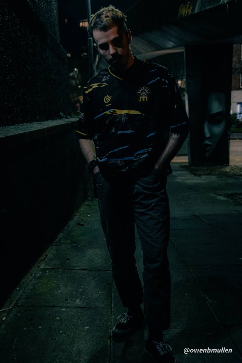 LSepii's tweet image. I had a little side project that I wanted to see how it would turn out, and did merch shoot for @ShamanEsports and @GamersApparel really enjoyed it and want to do more stuff like this DMs are open if people are interested. Also would love feed back on the photos thank you.