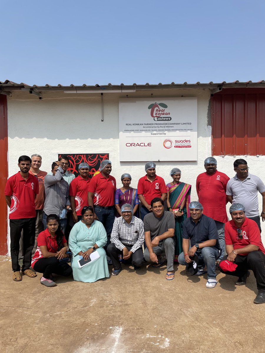 RonnieScrewvala's tweet photo. Good review with our @WeAreSwades CASHEW team and entrepreneurs- our cashew is a retail brand and we adding 25 new entrepreneurs who in turn will employ 20 women each - great place to start an early Sunday morning 👍 https://t.co/zm7YfctSHu