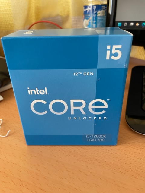 irohaneco84's tweet photo. 私はPCで【※ここに書いてね※】をはじめてみたい！

対象製品を対象店舗で購入すると
合計1,200名様に豪華賞品が当たる！

インテル® Core™ プロセッサーで
新しいことはじめよう！キャンペーン
https://t.co/tqpQrtVUYq

#インテルCPU
#新しいことはじめよう https://t.co/fi4O7EGN9m