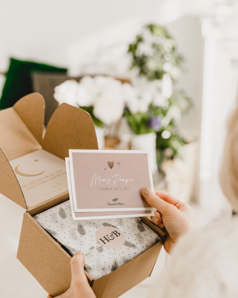 Hazel & Blue Candles tweet media