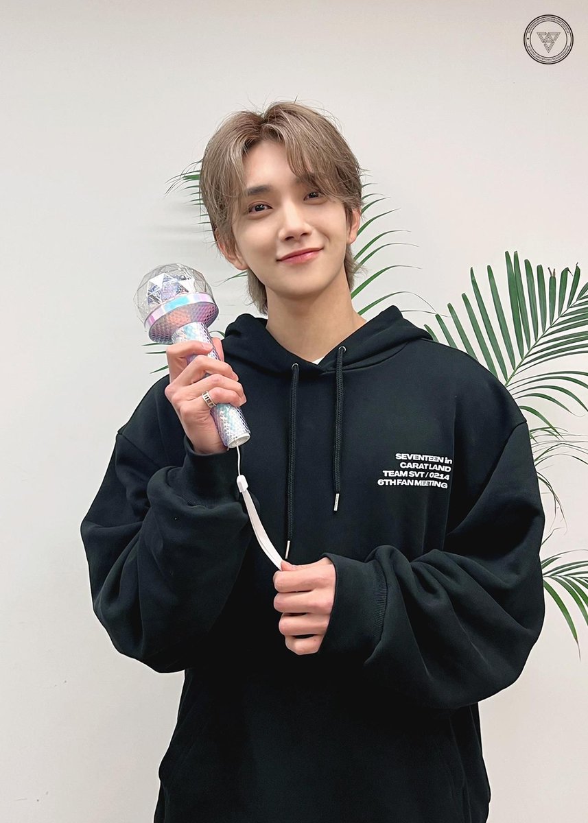 SVT_FancafeKR's tweet photo. [17contact] 2022 SVT 6TH FAN MEETING <SEVENTEEN in CARAT LAND> 'CARAT ZONE' - DAY 3

#SVTinCARATLAND  #세븐틴 #SCOUPS #에스쿱스 #JEONGHAN #정한 #JOSHUA #조슈아 https://t.co/vIcWHjFJhU