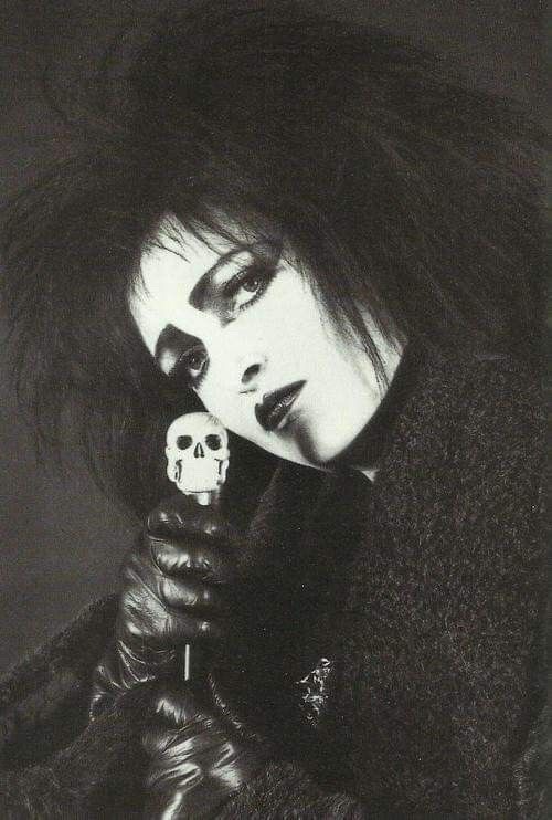 Schnitzel63's tweet photo. Siouxsie Sioux 🖤 https://t.co/7FeNtkDnr9