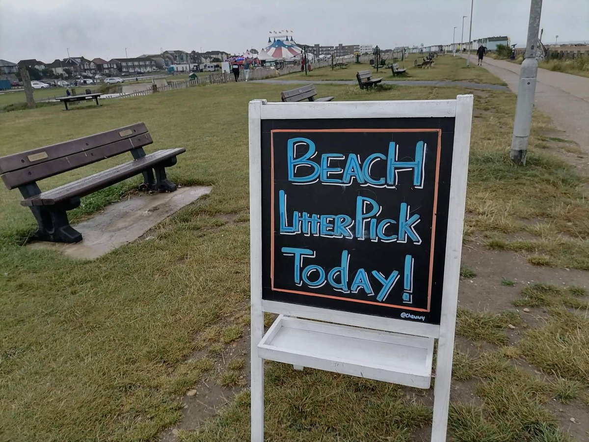 Hope to see some of you wonderful lot today from 10.30am at Beach Green Lancing....

#KeepLancingLovely