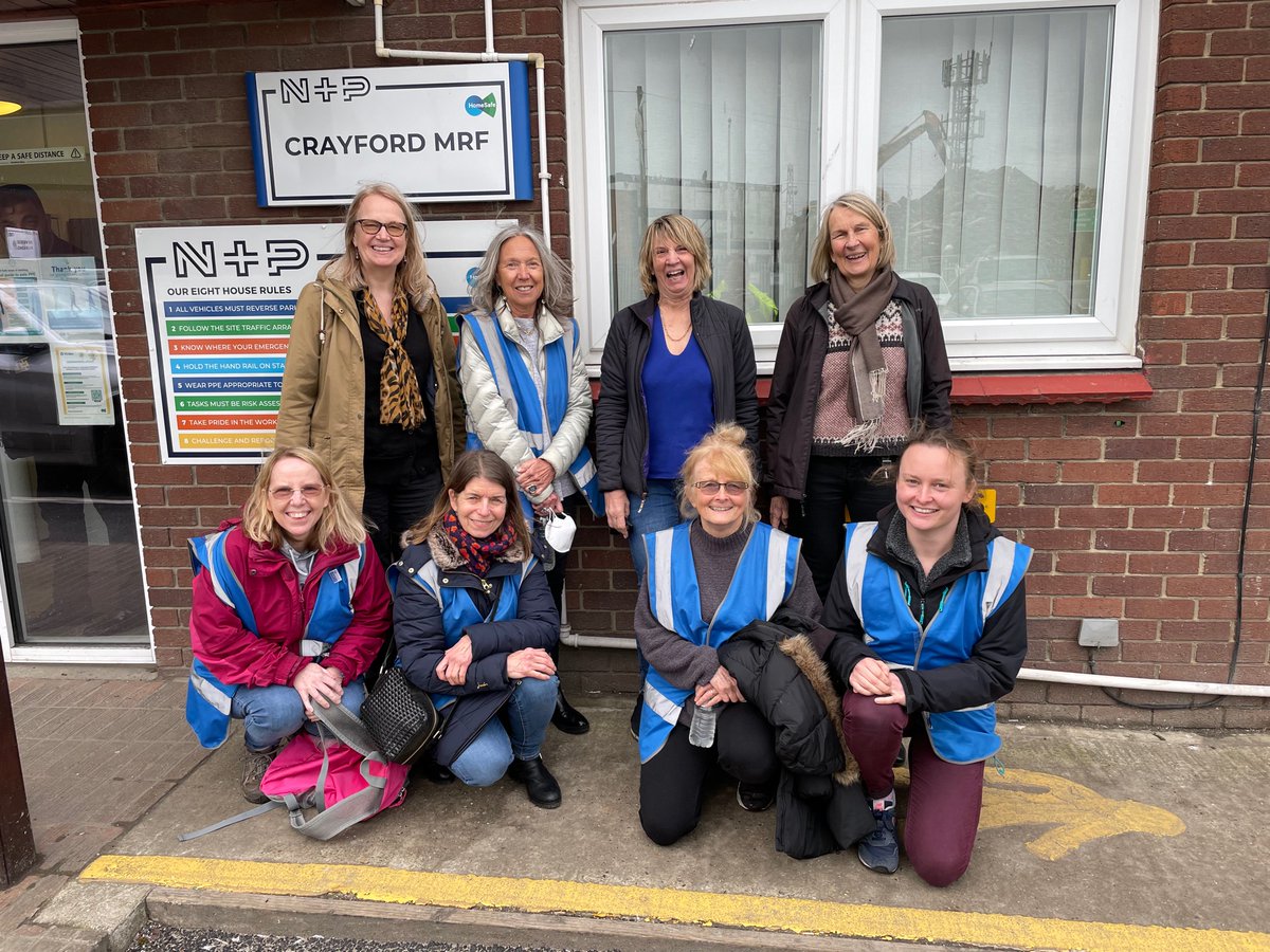 CanLager's tweet photo. We thought we were great #recyclists until 8 of us visited N+P, @EalingCouncil’s #materialsrecoveryfacility. https://t.co/0XAxOfunu6 https://t.co/XV1CDoH4ik