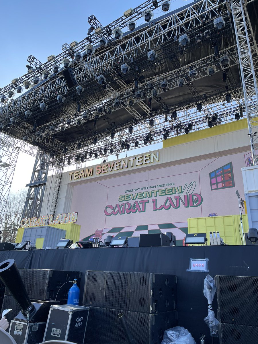 Gun_o615's tweet photo. 마지막까지 행복하자 아좌아좌🤍 https://t.co/rJbPFdz4Zs