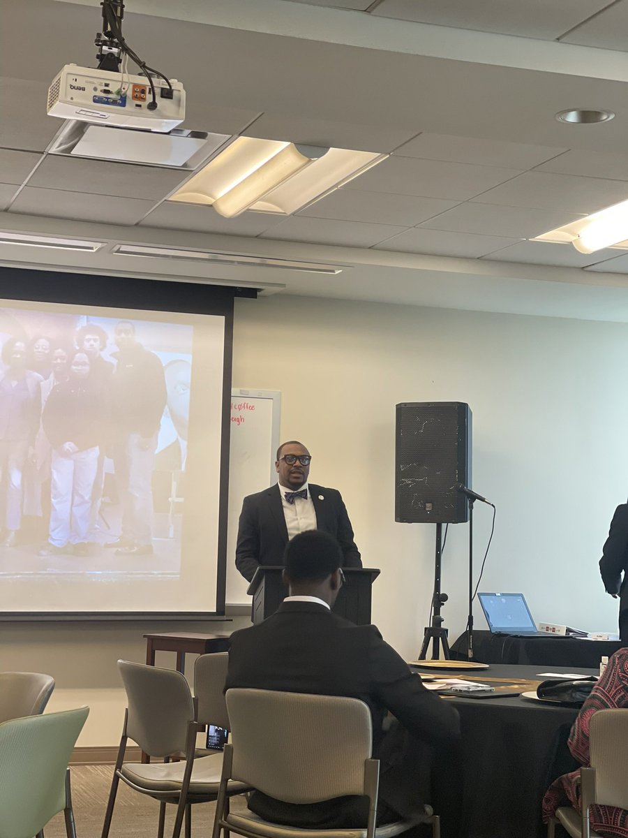 RevMentor's tweet photo. Really enjoyed supporting my good brother Marcel Anderson and the awesome young men @AcceleratingMen at their 6th Annual Fundraising Banquet. Please support this program, they are making a big difference in the lives of Black Boys. @MsBCookeNBCT #PositiveMentoringWorks #Mentoring https://t.co/kIRFQkdx1o