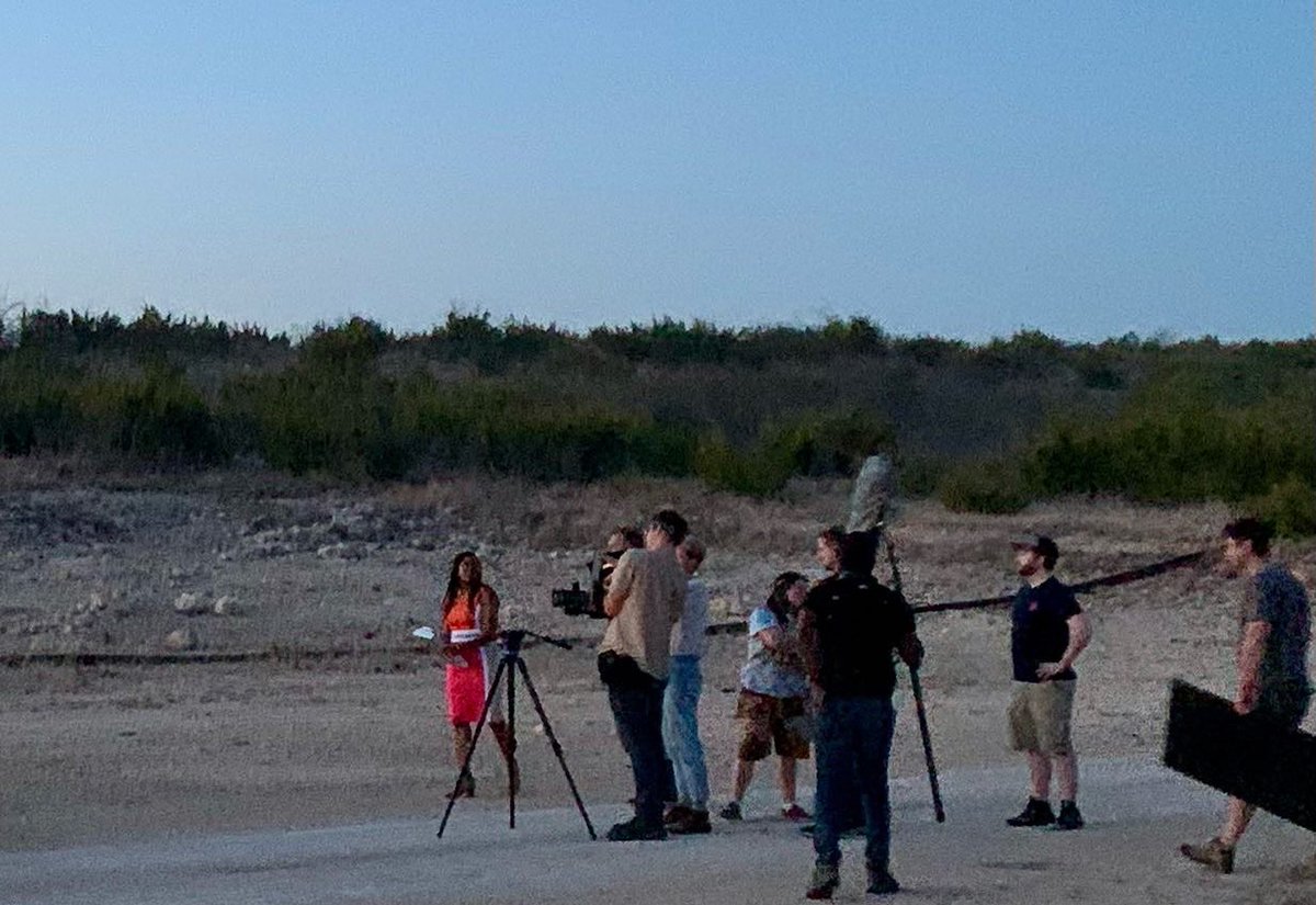 QuevetteT's tweet image. Great day on set filming! Blessed for the opportunity to do one of the many things I love! 🎥 #Grateful