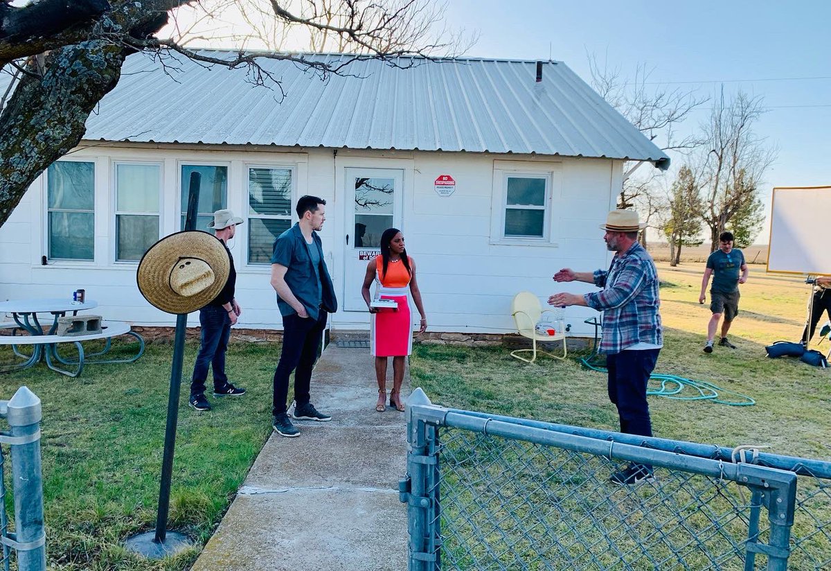 QuevetteT's tweet image. Great day on set filming! Blessed for the opportunity to do one of the many things I love! 🎥 #Grateful