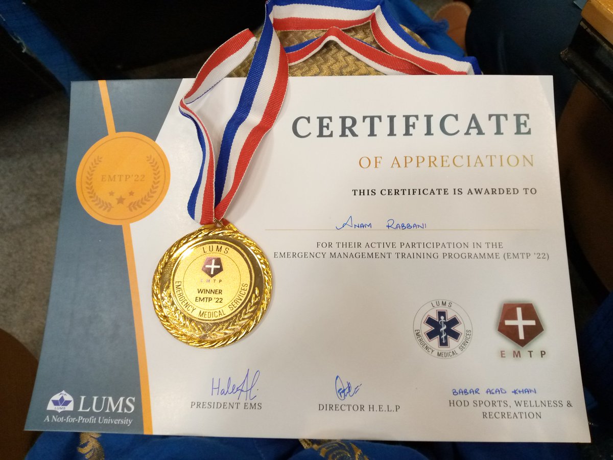 ARabbani07's tweet photo. ALHUMDULILLAH!❤️
Thankyou so much @Saving9Pakistan and @LifeAtLUMS EMS Society for such a wonderful learning experience! Can't wait to work together once again for the noble cause ❤️
#MedTwitter #firstaid #lums #saving9 https://t.co/75lcPVEGxt