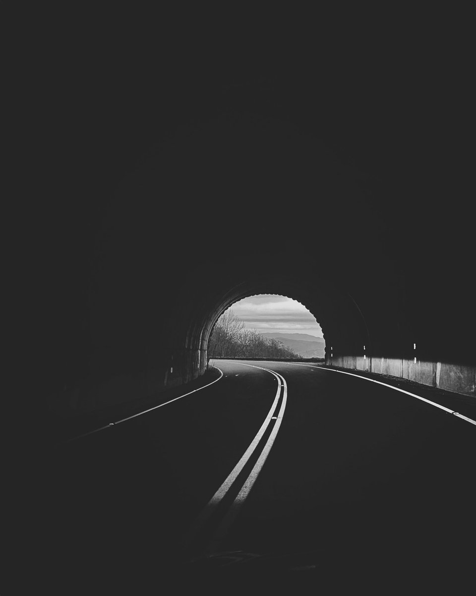 egm0121's tweet photo. 📸 Should I mint this shot? 
👁 RT if you like it!

#nft  #NFTs #nftphotography  #NFTdrop  #nftcommunity #nftcollector #cryptoart  #nftcollection  #bnwphotography #bnw https://t.co/YBgGxg5EwG