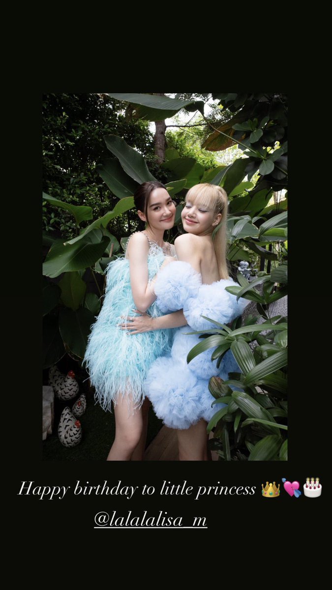 KwongLo_1127's tweet photo. สวยแบบสับ สวยคูณสองล้านเท่า !!
แม๊ นุน้วยไปหมดแล้วยังจำวันที่เดียร์น่ามาขึ้นสเปซได้ กุนอนเขินเสียงเค้าตามลำพัง 555 สวยมากกก 

HBD LALISA MANOBAL
#SuperstarLalisaDay https://t.co/vEx6n9Zz9h
