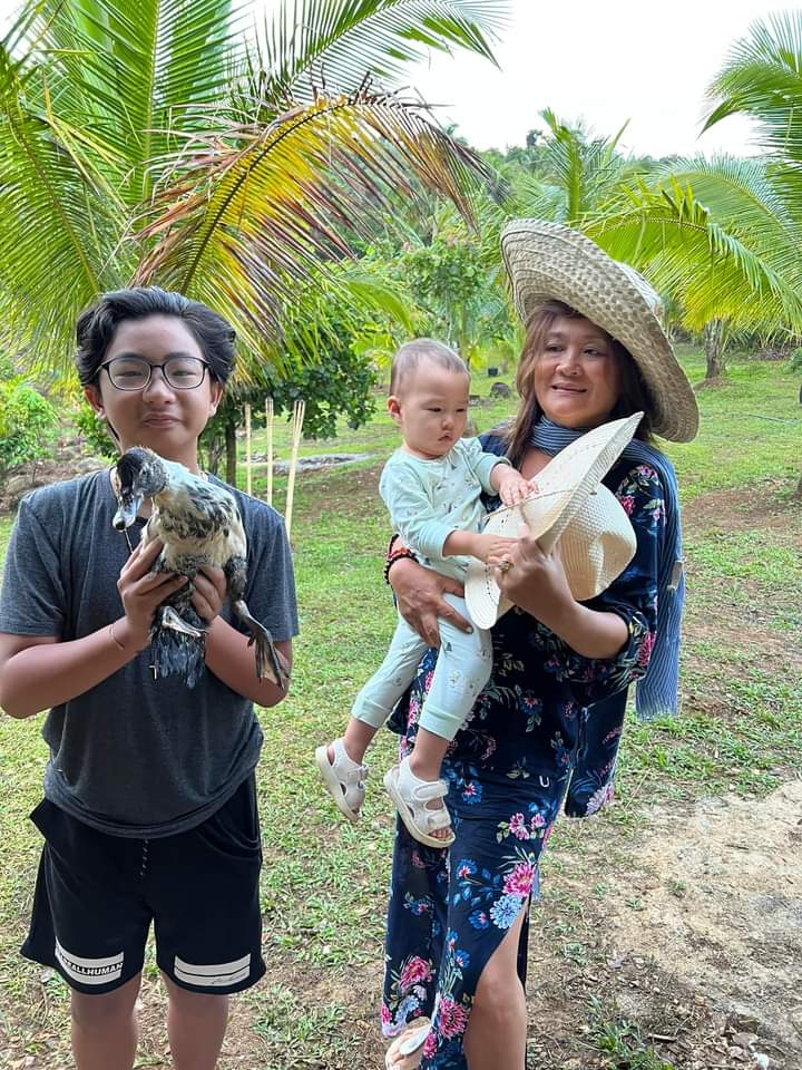 M_____F_____G's tweet photo. Family ๐ฅฐ
#Happy32BirthdayMatteoG
#Guidicellis #MatteoGuidicelli https://t.co/3fQIo0wGlz