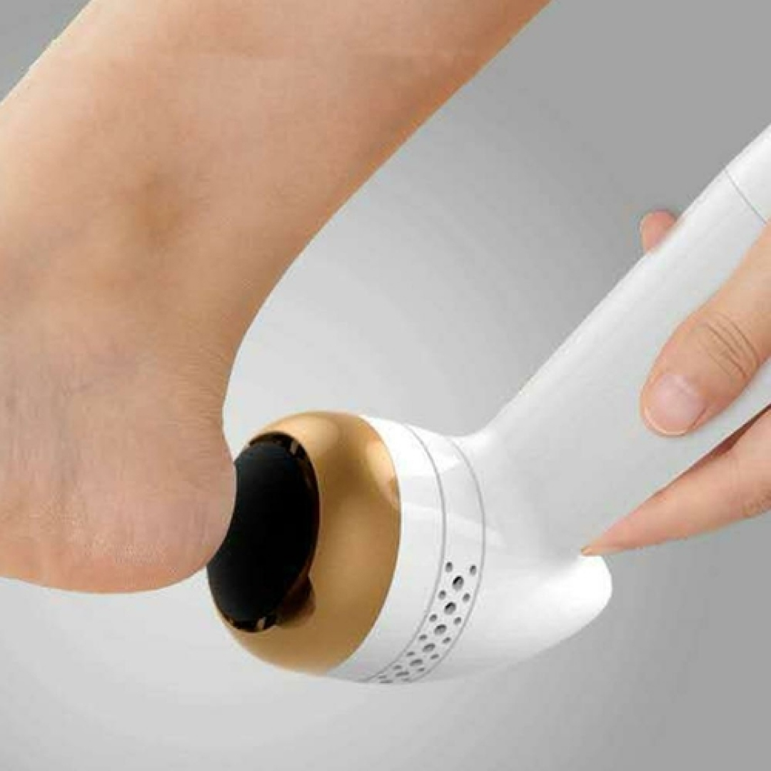 Gadgetsforwomen's tweet photo. For eliminating dry, dead skin from your feet, the electric foot file vacuum callus remover is ideal. It dissolves unsightly calluses fast and easily, leaving your feet feeling soft and smooth.

Find on: https://t.co/oCH2TTzQdC
—-----------
#aircompression #legmassager #legcare https://t.co/7rsySYiEwB