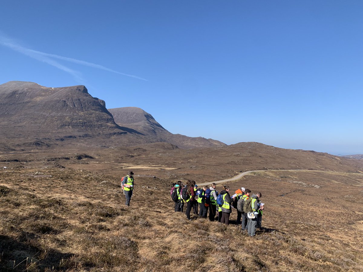Couldn’t ask for better weather! More photos from the 4th year Ullapool fieldtrip. Mapping out Lewisian Gneiss, Torridonian sst and the Cambrian succession. ⛰