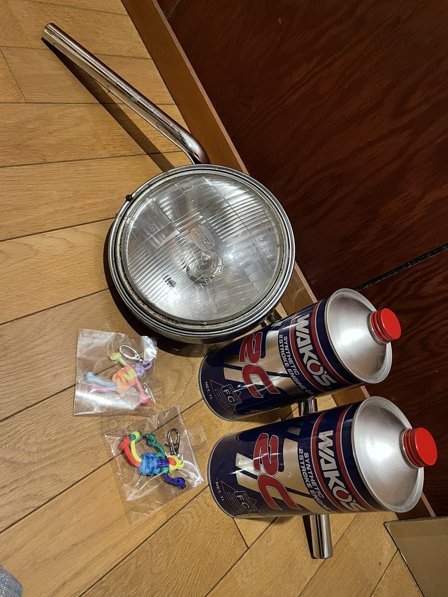 issei217's tweet photo. そして今日の戦利品〜
ちょこちょこいい物安い物あった😬 https://t.co/mVelSF629q