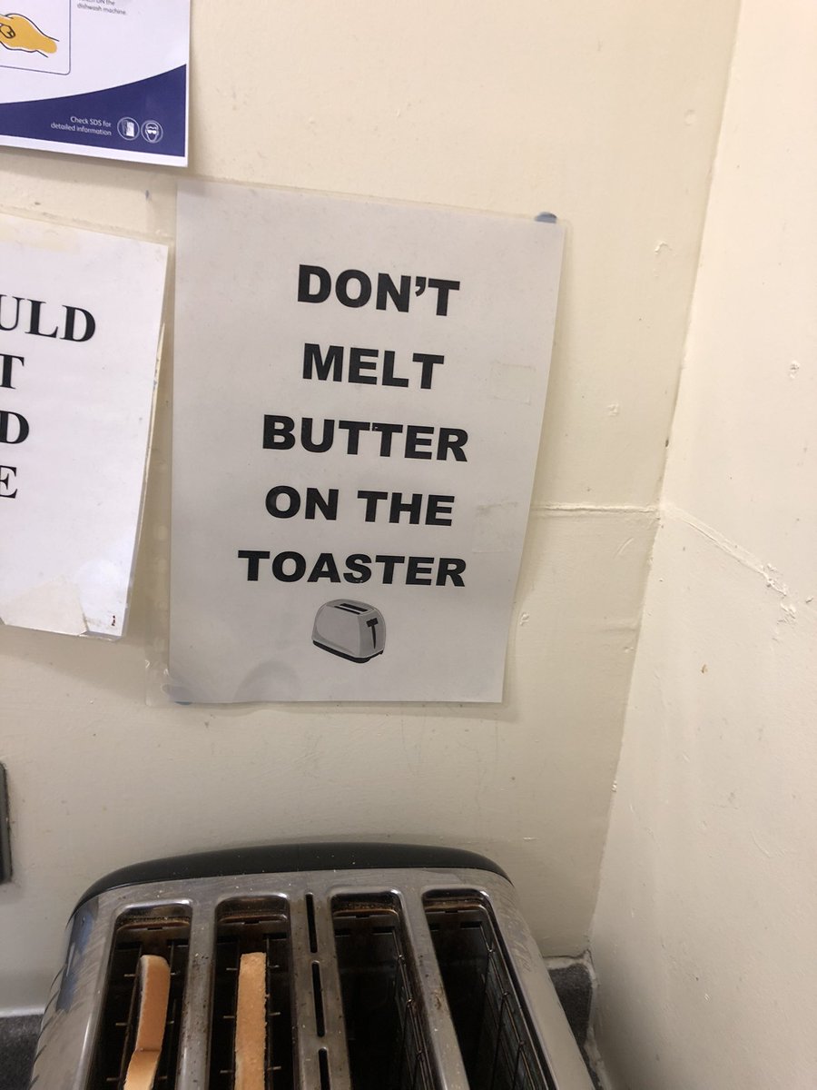cmwilliams99's tweet photo. Who melts butter in a toaster? 😂😂 https://t.co/WtuUj6DUmD