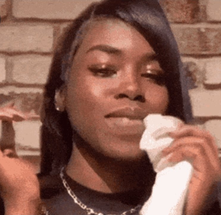 7Diowu's tweet photo. How Entitled doja stans think they look after stalking a celebrity during a deadly storm then getting mad that she wouldn't come out and say hello then completely twist her words and instead of using common sense, jumping to conclusions that she hates Paraguay and is xenophobic🤪 https://t.co/5LpLfT9Pri