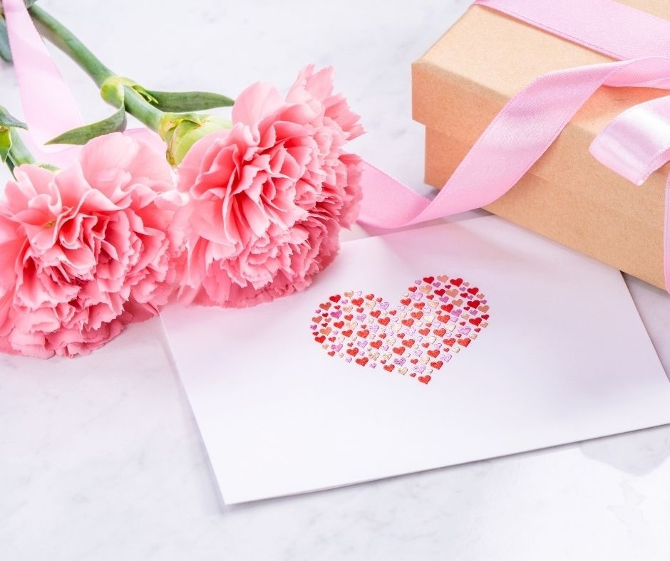 RCTCouncil's tweet photo. Wishing all the mums out there a very happy #MothersDay, when you've finished enjoying your lovely flowers and cards, remember they can be recycled at the kerbside #ThinkRecycle
Find out more at👉https://t.co/FqkmAnPpse https://t.co/9A974y08lz