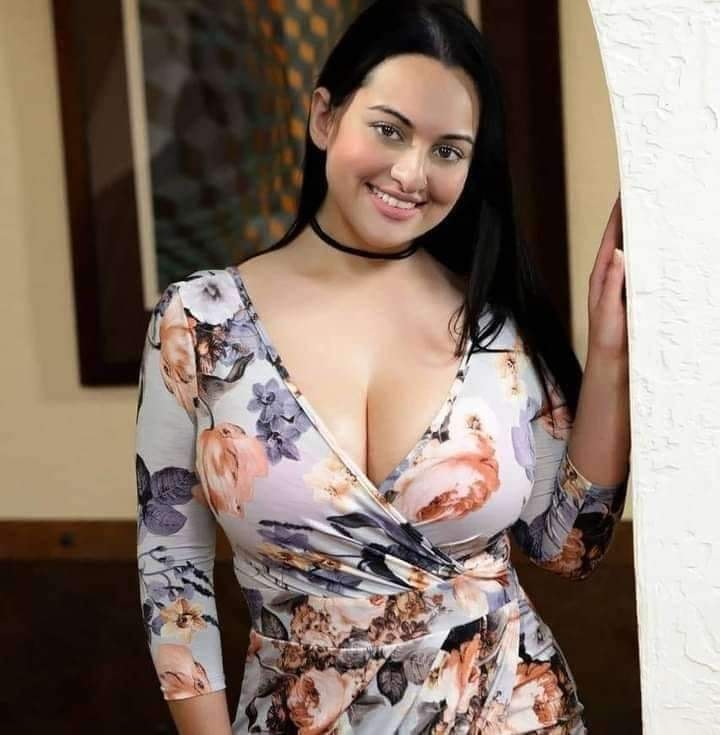 Indilens tweet media