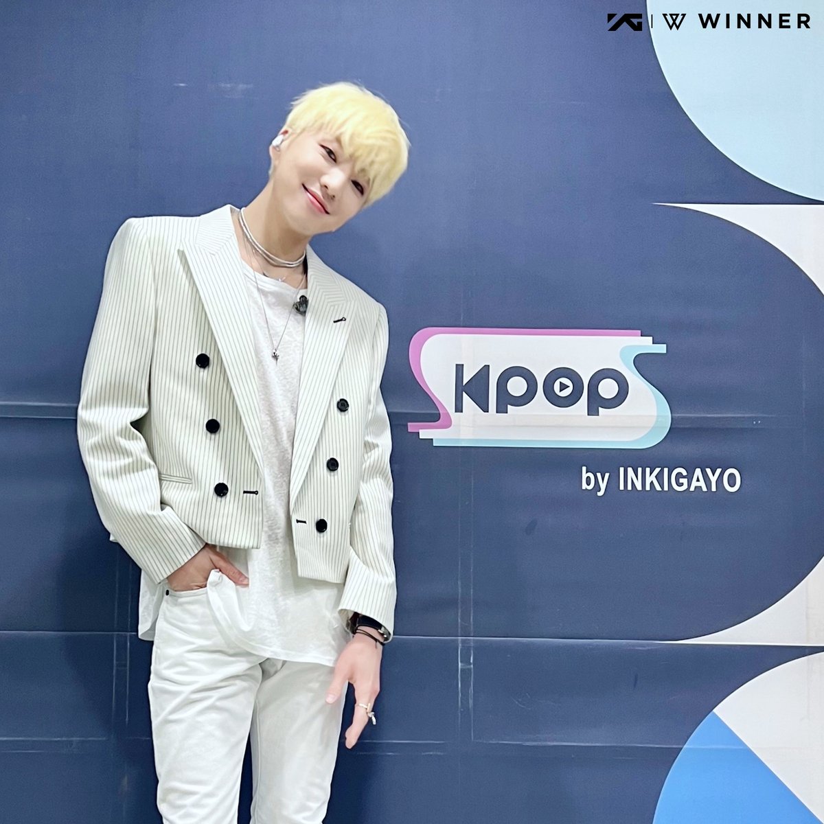 yginnercircle's tweet image. #THANKUINNERCIRCLE

인서들의 응원 덕에 
막방까지 완벽하게 마무리한

승윤이의 인기가요 무대를 
응원해 주신 인서 여러분 감사합니다 💙

#강승윤 #KANGSEUNGYOON #YOON
#BORNTOLOVEYOU #WINNER #위너