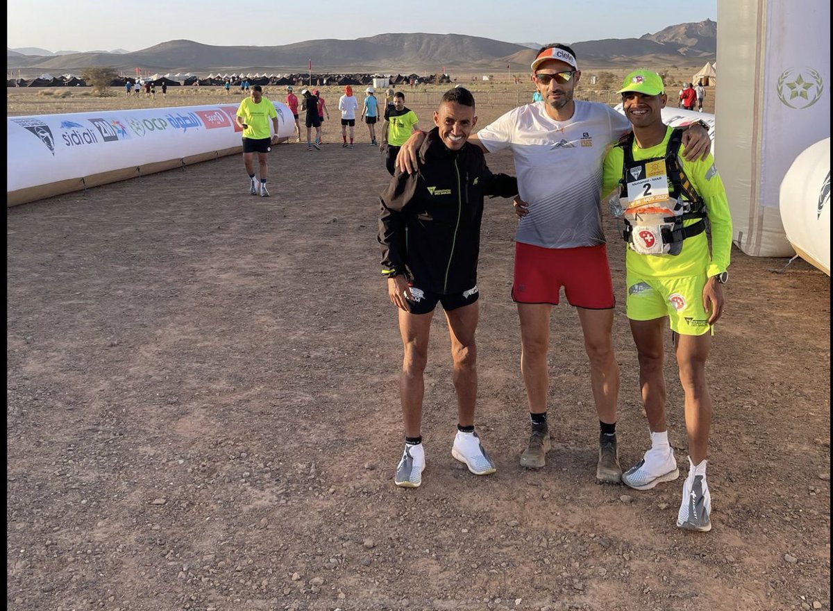 Carrerasdemontanacom (@carrerasmontana) on Twitter photo SALE MARATHON DES SABLES!
Arranca la 36edd! Así salen tres de sus cracks:Nuestro <a href="/AlexFraguela/">Alex Fraguela</a> y dos hermanos, muy buenos 👌 Oos reconoces? Así repassba material y estrategia carrera Alex 👉 youtu.be/_lE1KL7kSWk SALE MARATHON DES SABLES!
Arranca la 36edd! Así salen tres de sus cracks:Nuestro <a href="/AlexFraguela/">Alex Fraguela</a> y dos hermanos, muy buenos 👌 Oos reconoces? Así repassba material y estrategia carrera Alex 👉 youtu.be/_lE1KL7kSWk