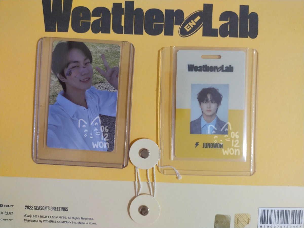 frilemercier's tweet photo. 𓂋 #polmails 

sg and jungwon yet arrived safely! thank you @yjwonnonly for the secured packaging and for the smooth transaction. comfortable din kausap si seller ^^ 

 #yjwoniefeedbacks https://t.co/LSEMKlPEUv