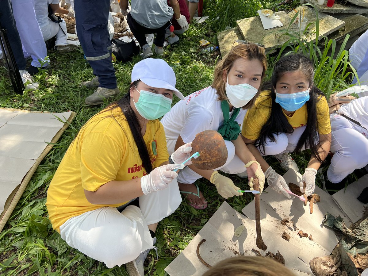 Talty17's tweet photo. เชื่อมั่นในการทำดีและการทำบุญ🙏🏻
ขอแค่ไม่ทำให้ใครเดือดร้อน ก็เป็นสุขแล้ว🥳
#พิธีปฐม​ฤกษ์​เปิดป่าช้า​ ขุดศพไร้ญาติ​ฯ​ ณ​ สุสาน​เพียวเยี้ยงไท้ซัว​​จึง​ บ้านเนินโมก​ อ.บ้านบึง จ.ชลบุรี https://t.co/rM2ibqLmyM