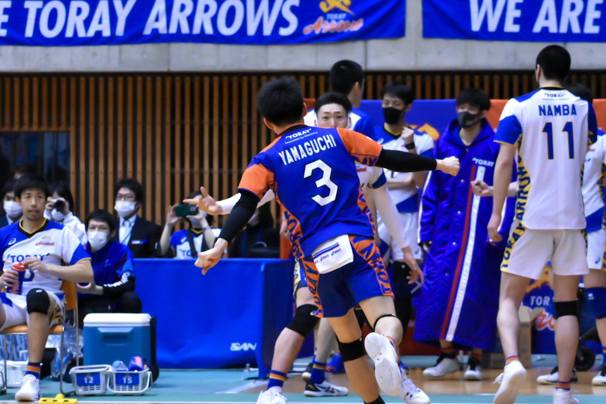 amot411's tweet photo. 22.3.26(日) このはな
#東レアローズ
#東レアローズ男子
#BLUEHOT
#山口拓海 選手 #西本圭吾 選手 https://t.co/aoqecXF7ae