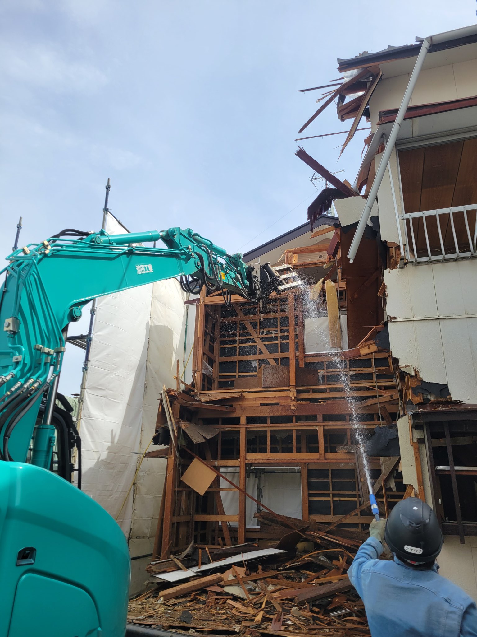 池田工業 En Twitter 木造重機解体開始 T Co Eczsfdzf4a Twitter