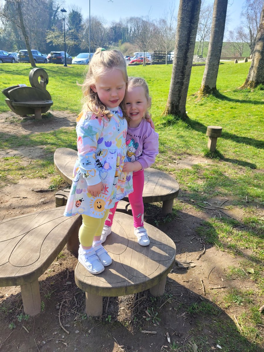 grainneb57's tweet photo. Grateful to these two for making me a mummy 🥰 https://t.co/f2DVLGW8Aa
