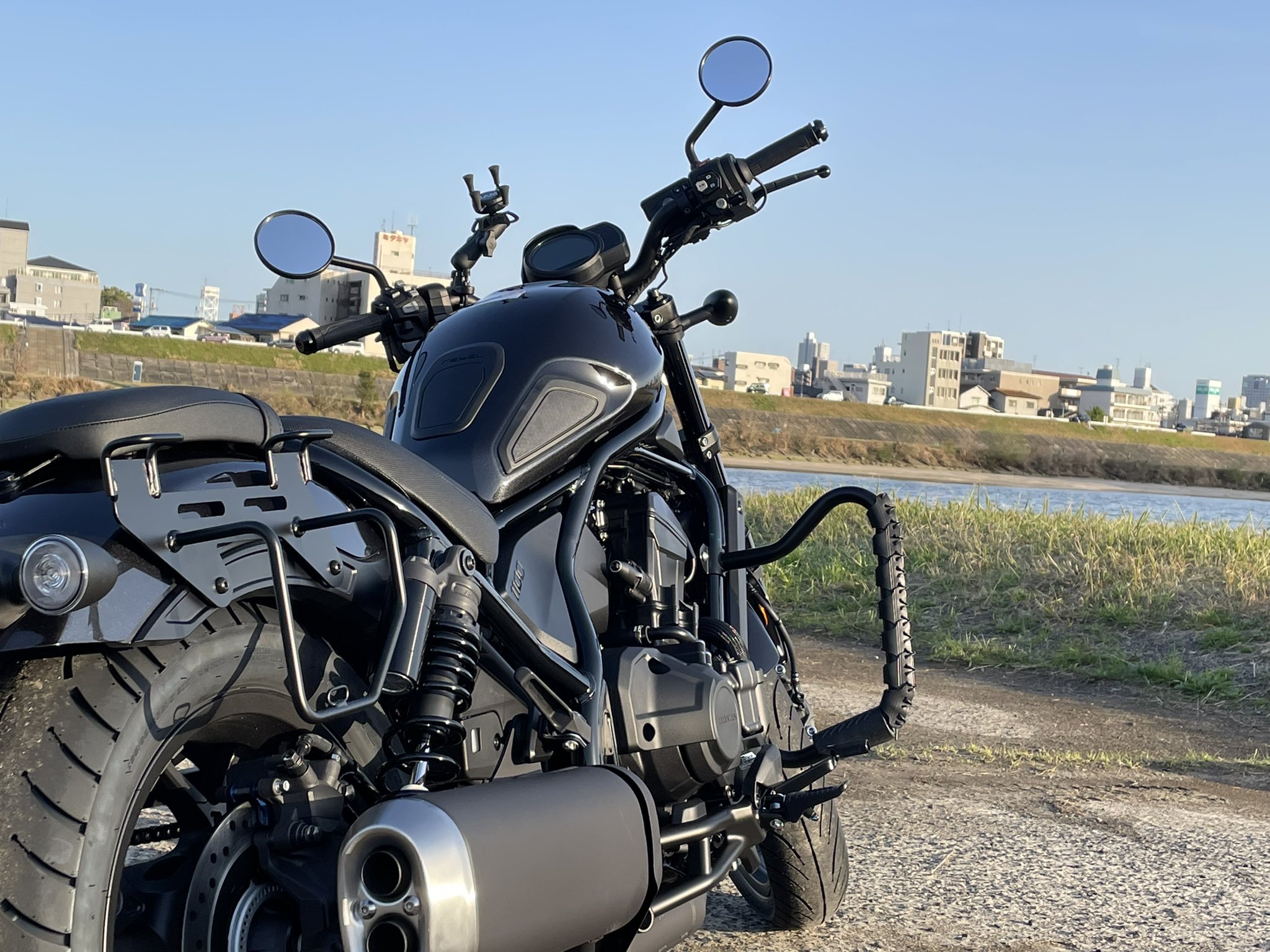 てつ レブル1100 広島 納車半年8000キロ超えたとこ C2ide Twitter